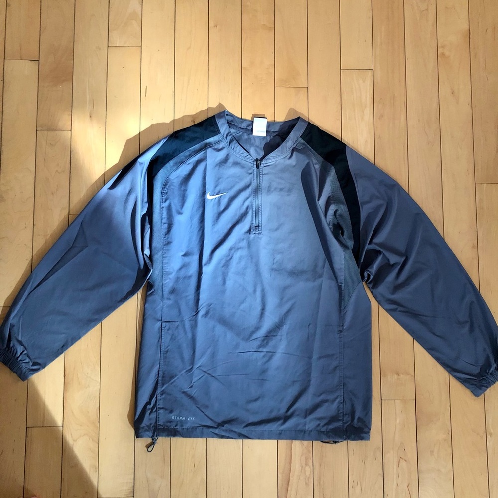 Nike Storm-Fit Quarter Zip Pullover